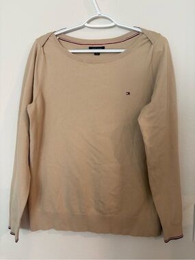 Tommy Hilfiger Women's Tan Crewneck Sweater
